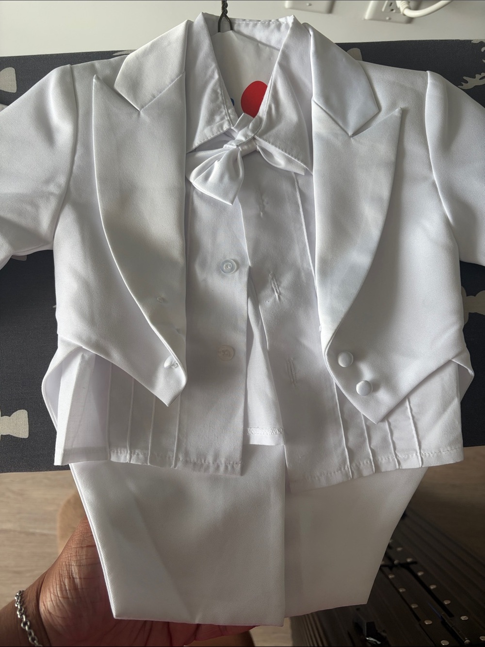 White Boys' Button-Down Dress Shirt with Bow - Classic Formal Top